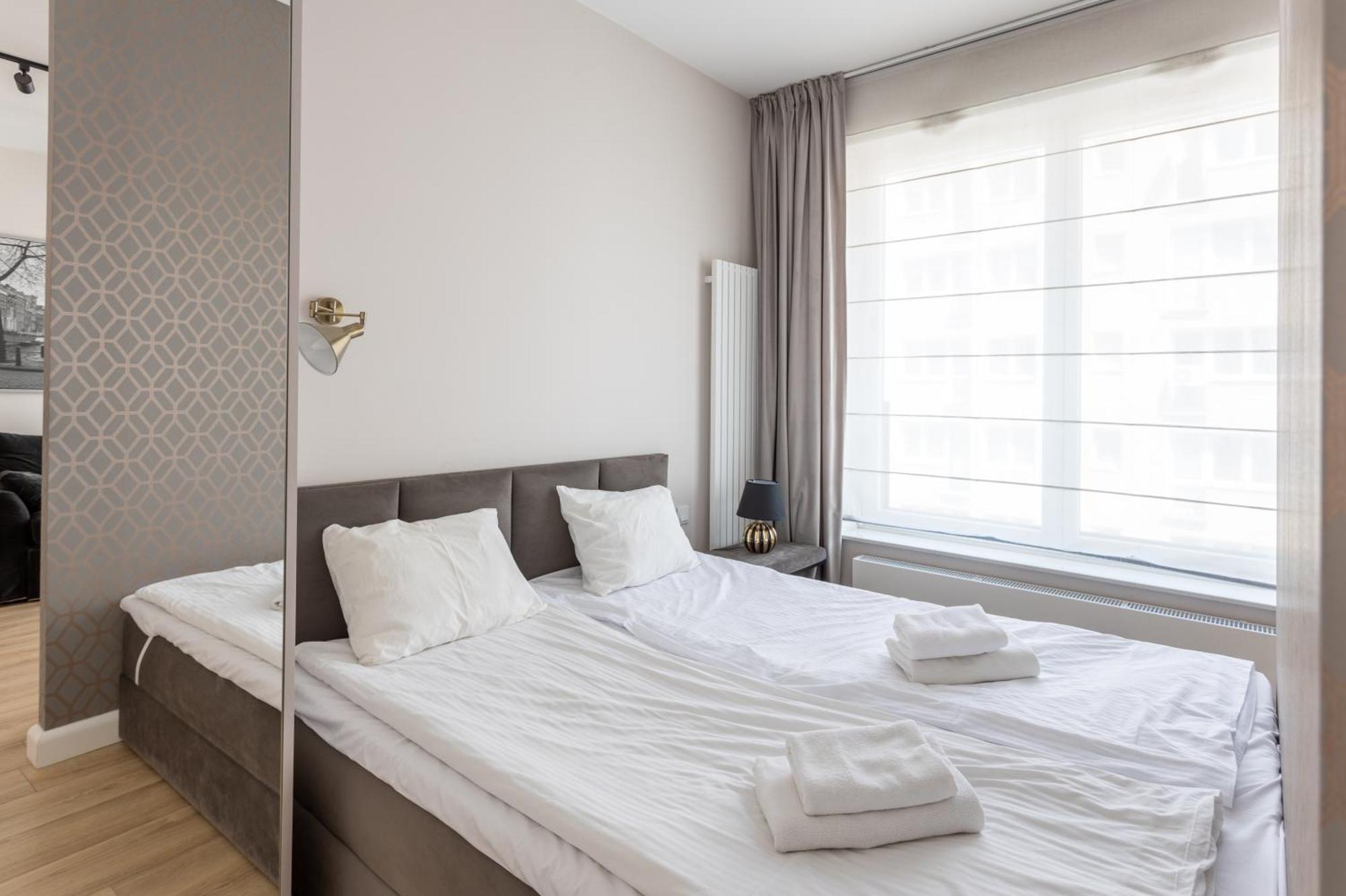 Golden Apartments Warsaw - Luxury Building With Terrace On The Roof - Sienna Str Extérieur photo